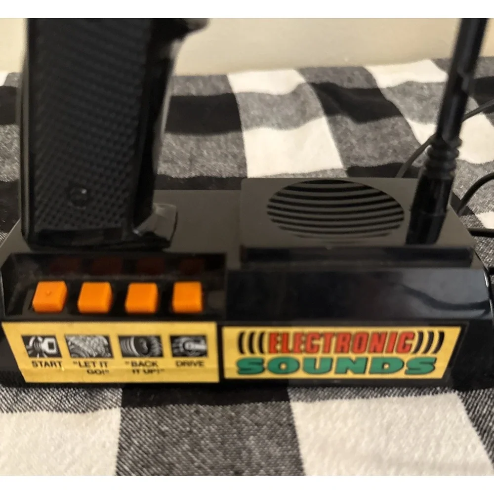 New Bright CAT 777B DUMP TRUCK RC Working Good Used VTG Toy